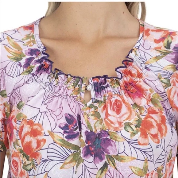NWT Koi Women’s XS Kinsley Rosey Embroidery Purple Floral Round Neck Scrub Top - Picture 4 of 4